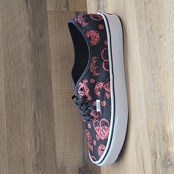 Van's Authentic Brand new in the box authentic uper textile.size men 9.5. - Picture 9 of 11